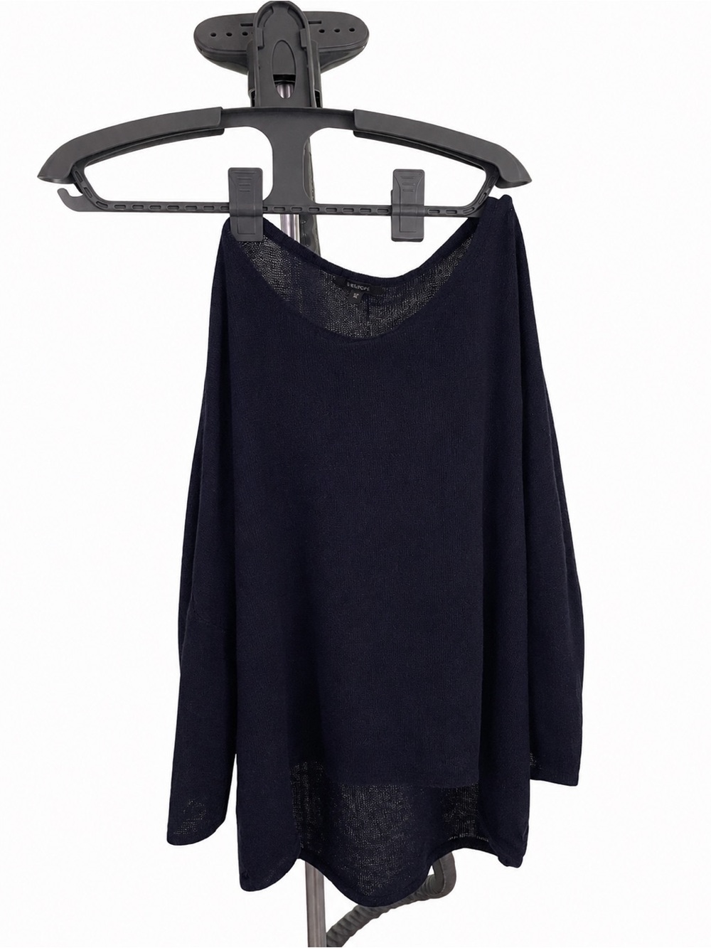 Classic Scoop Neck Sweater in Navy - Women's Crew & Scoop